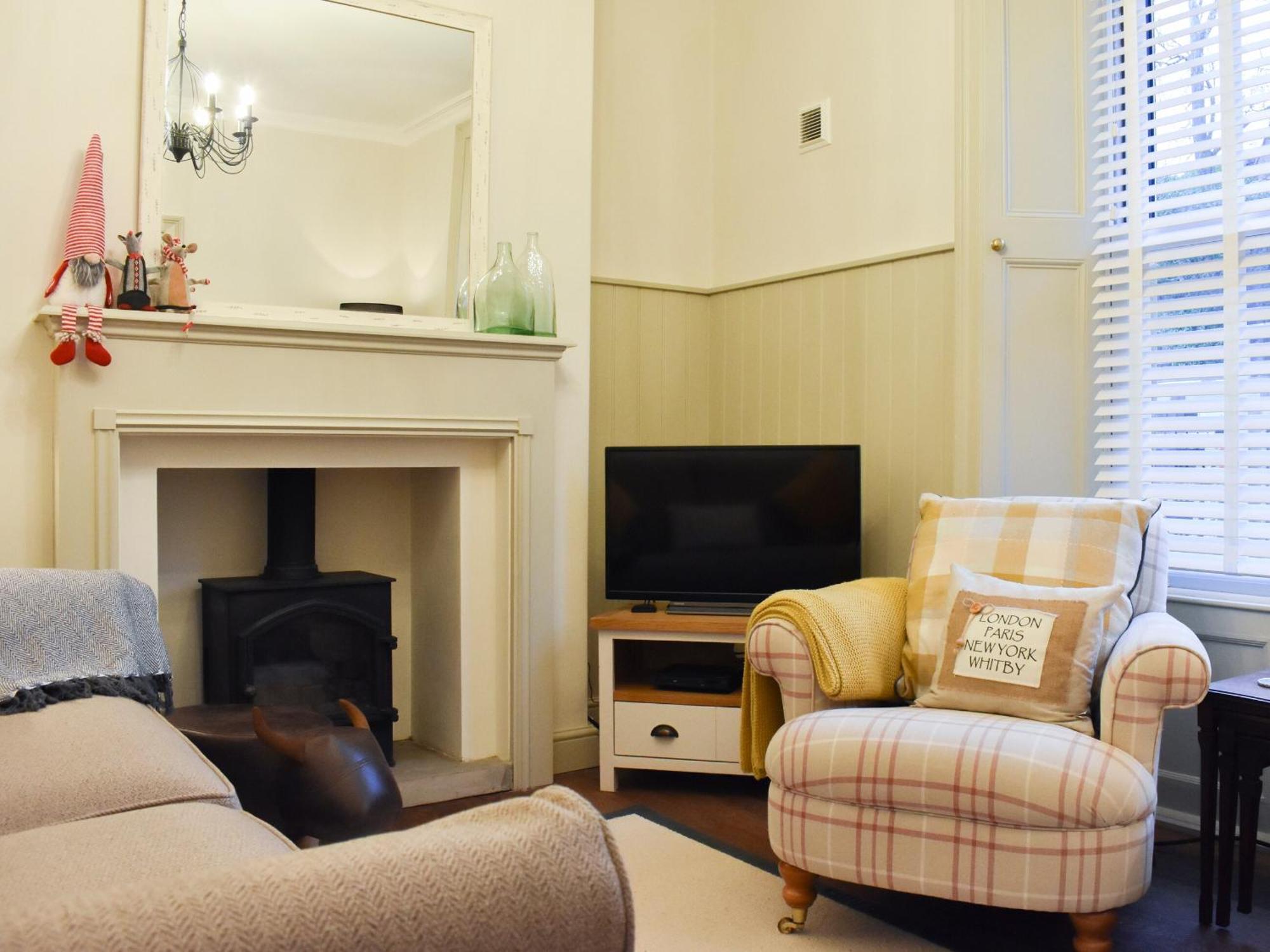 Darton Cottage Уитби Экстерьер фото